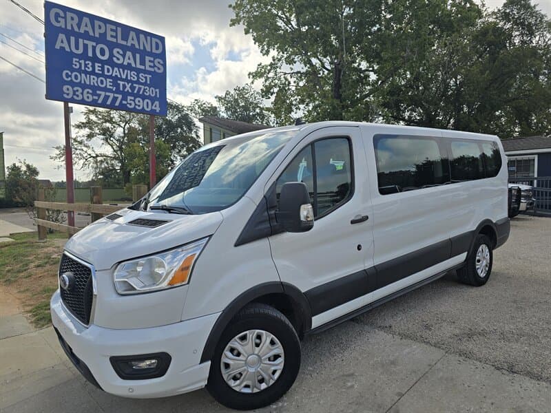 2021 Ford Transit 350 XLT - 15 Passenger Van