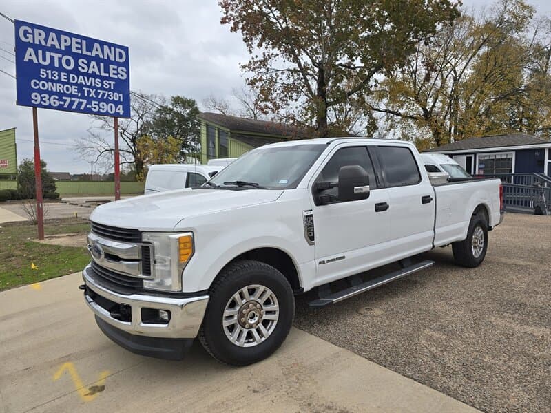 2017 Ford F-250 Super Duty XLT